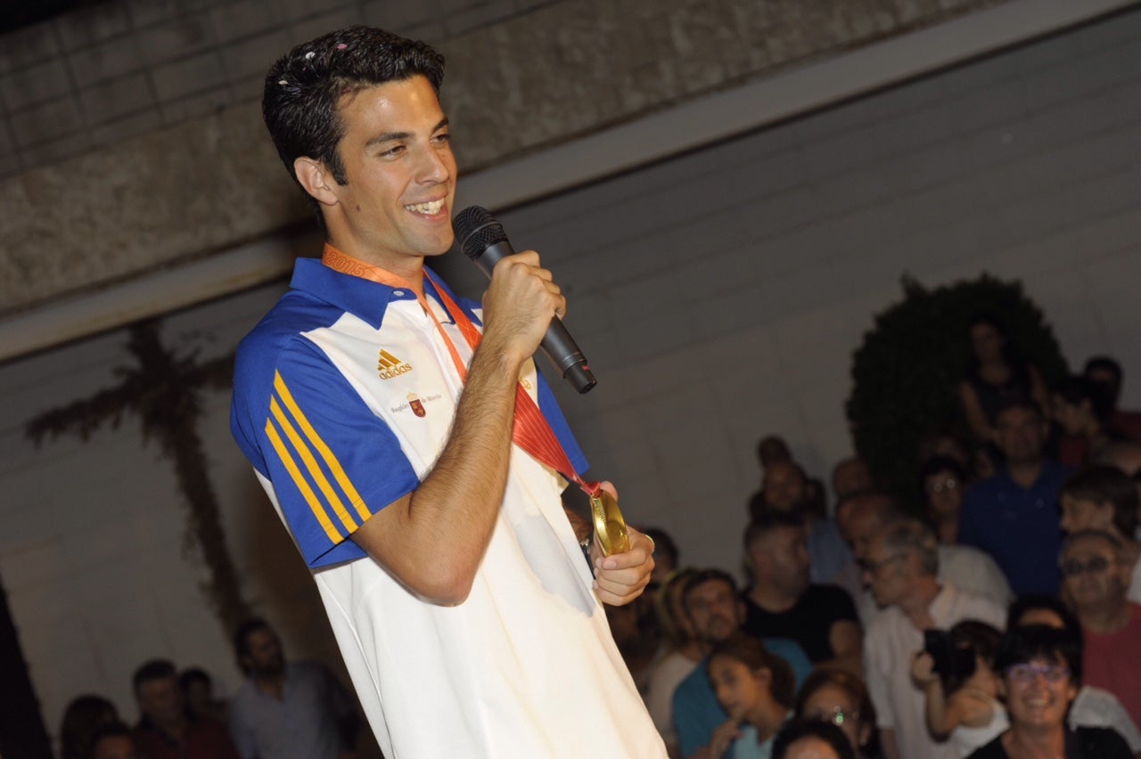 Llano de Brujas celebra con Miguel Ángel López la medalla de oro