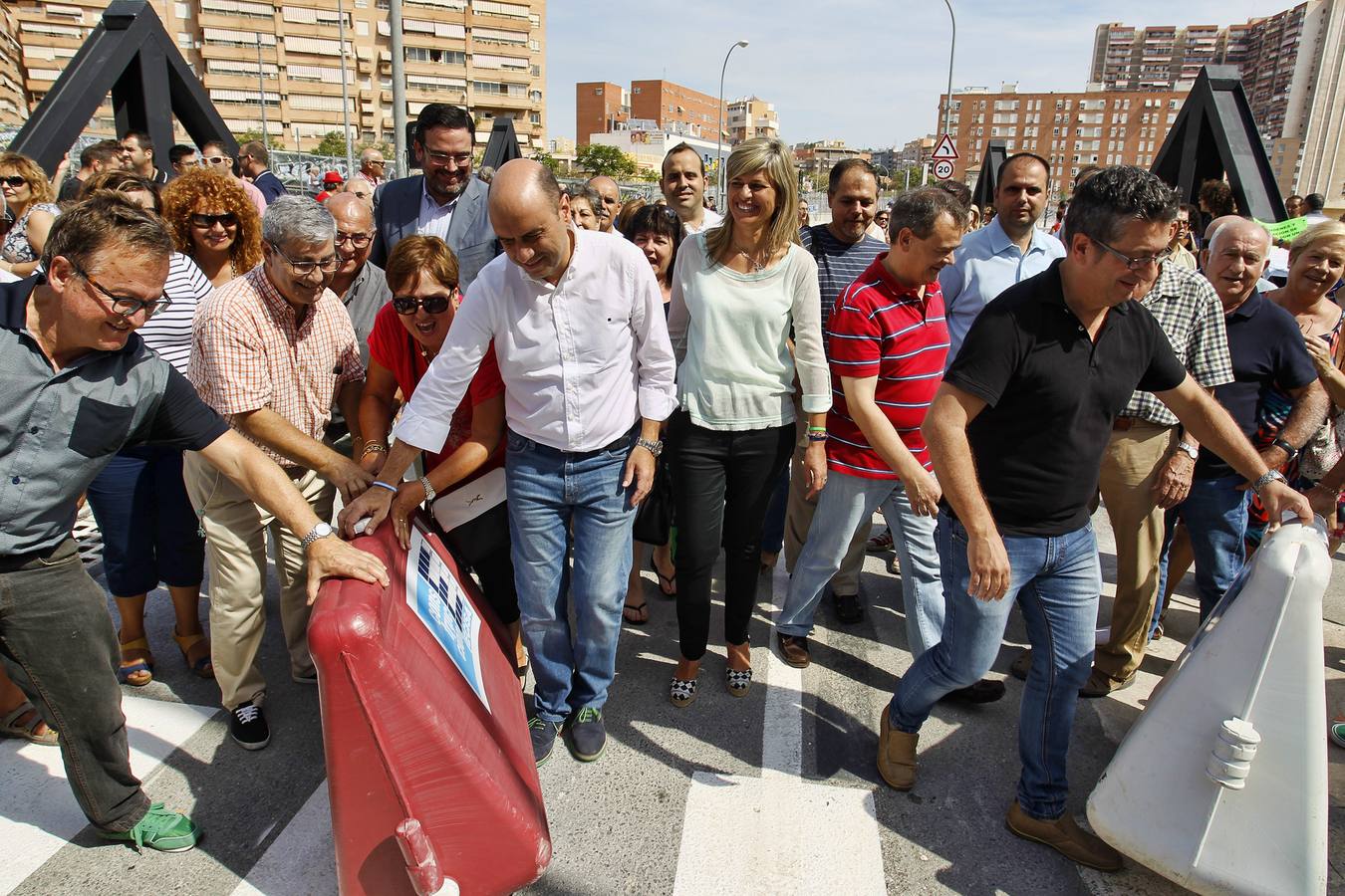 Inauguración del vial que une el barrio de San Blas con Princesa Mercedes y Alipark