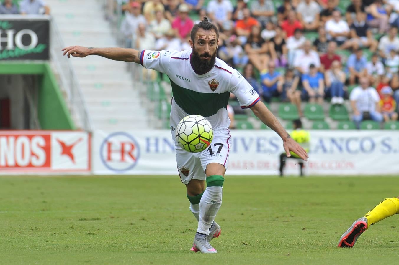 Partido entre el Elche y el Oviedo