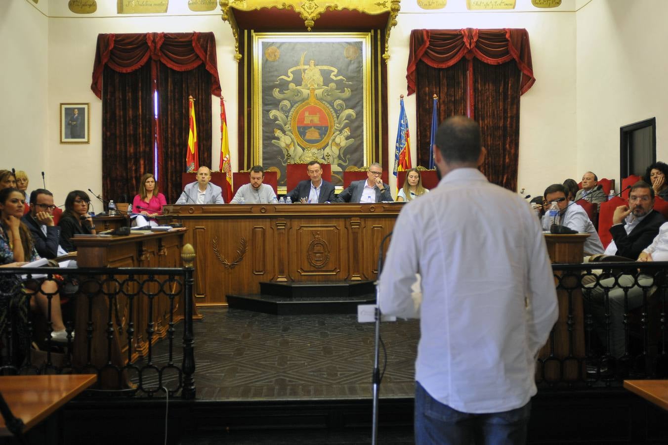 Pleno en el Ayuntamiento de Elche