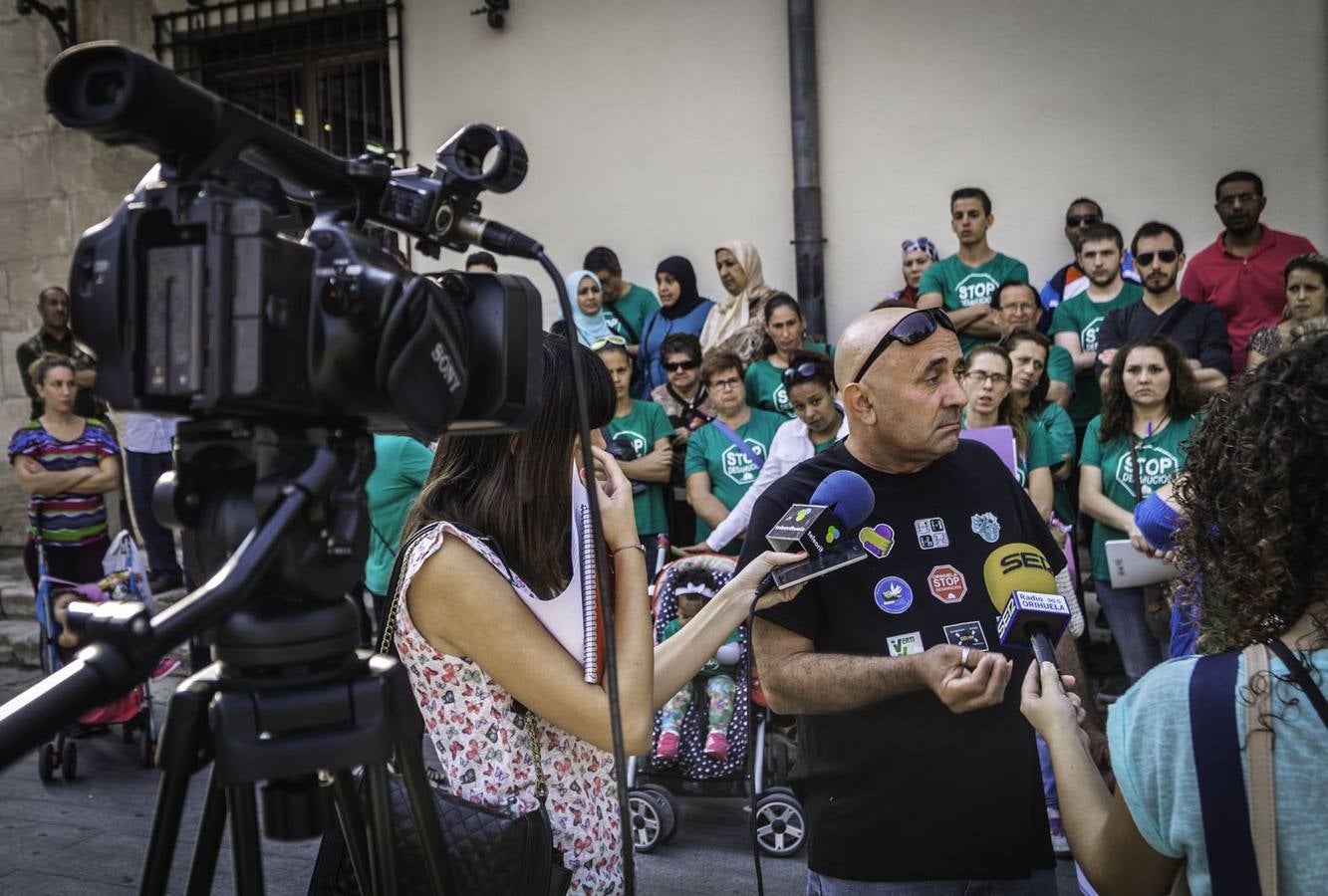 Protesta de la PAH en la puerta del Ayuntamiento