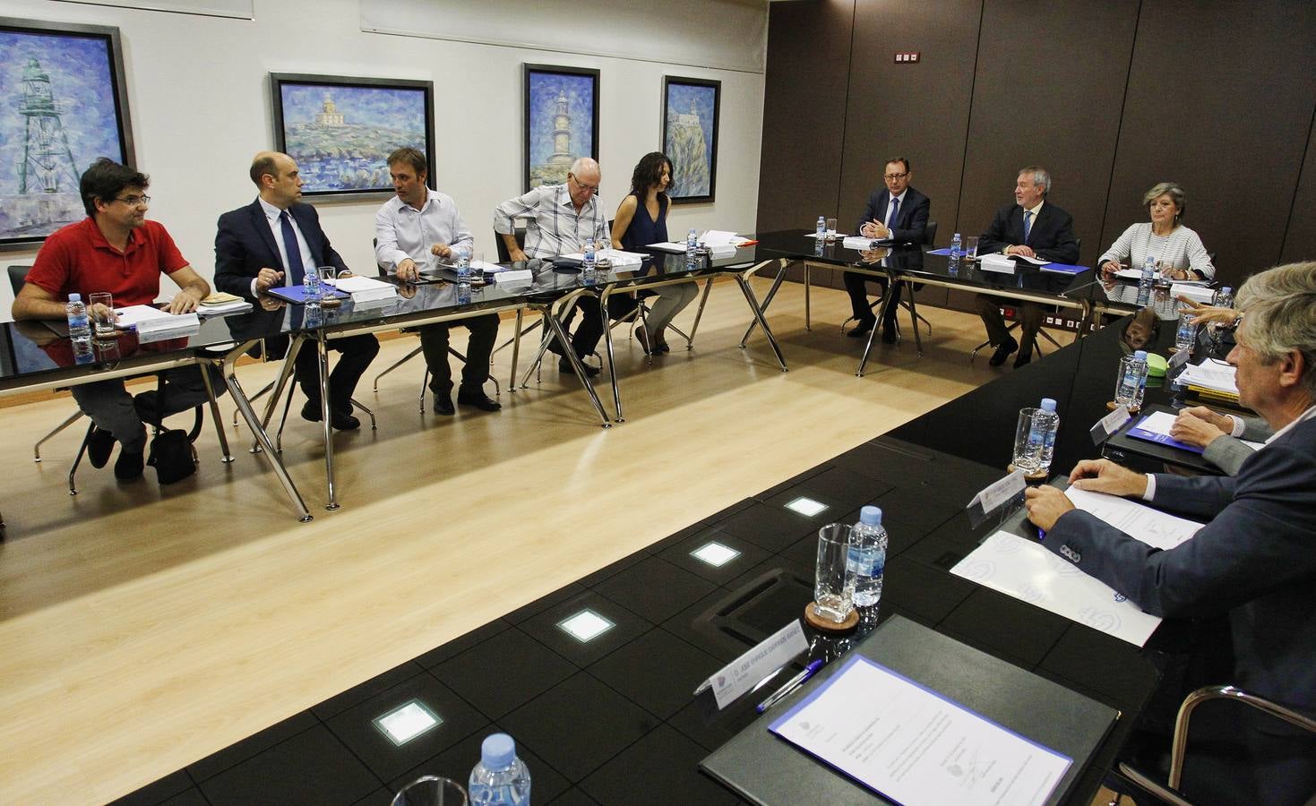 El tripartito participa en la reunión del consejo de administración del Puerto de Alicante