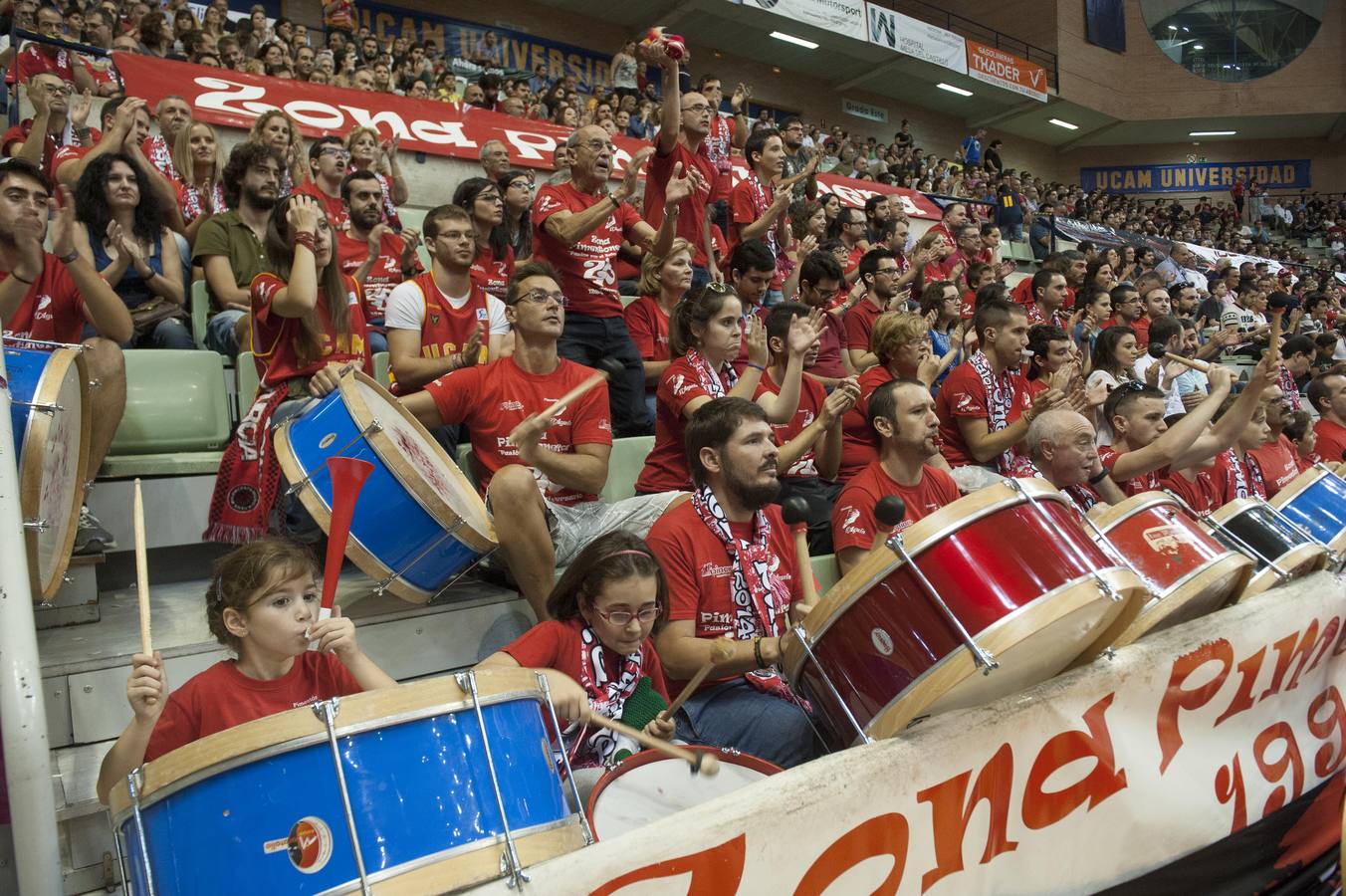 Los árbitros deciden el triunfo a favor de Unicaja (58-60)