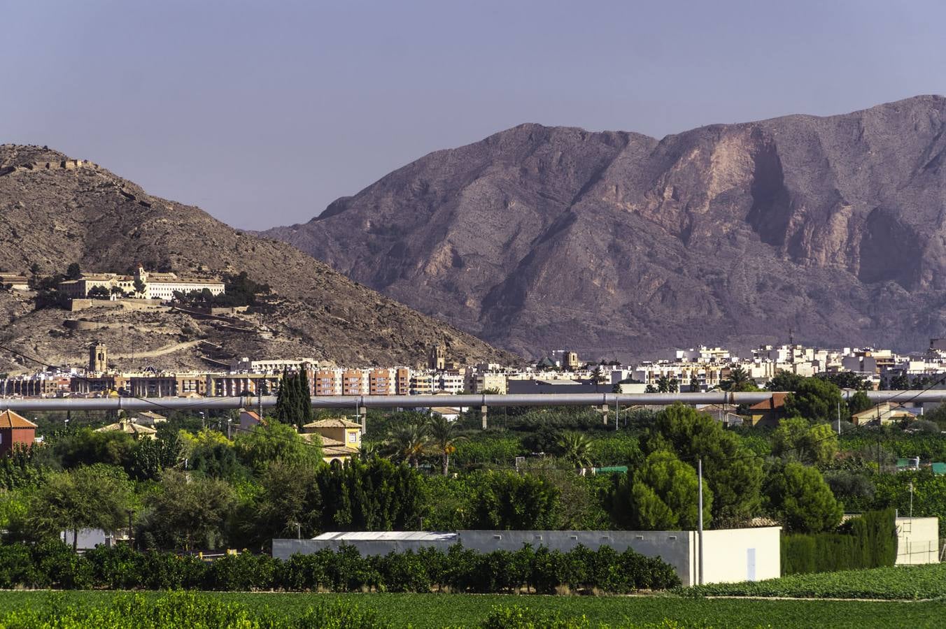 El casco urbano de Orihuela visto desde la zona de Arneva