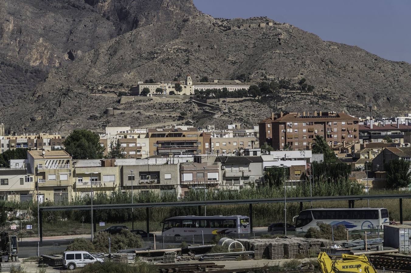 El casco urbano de Orihuela visto desde la zona de Arneva