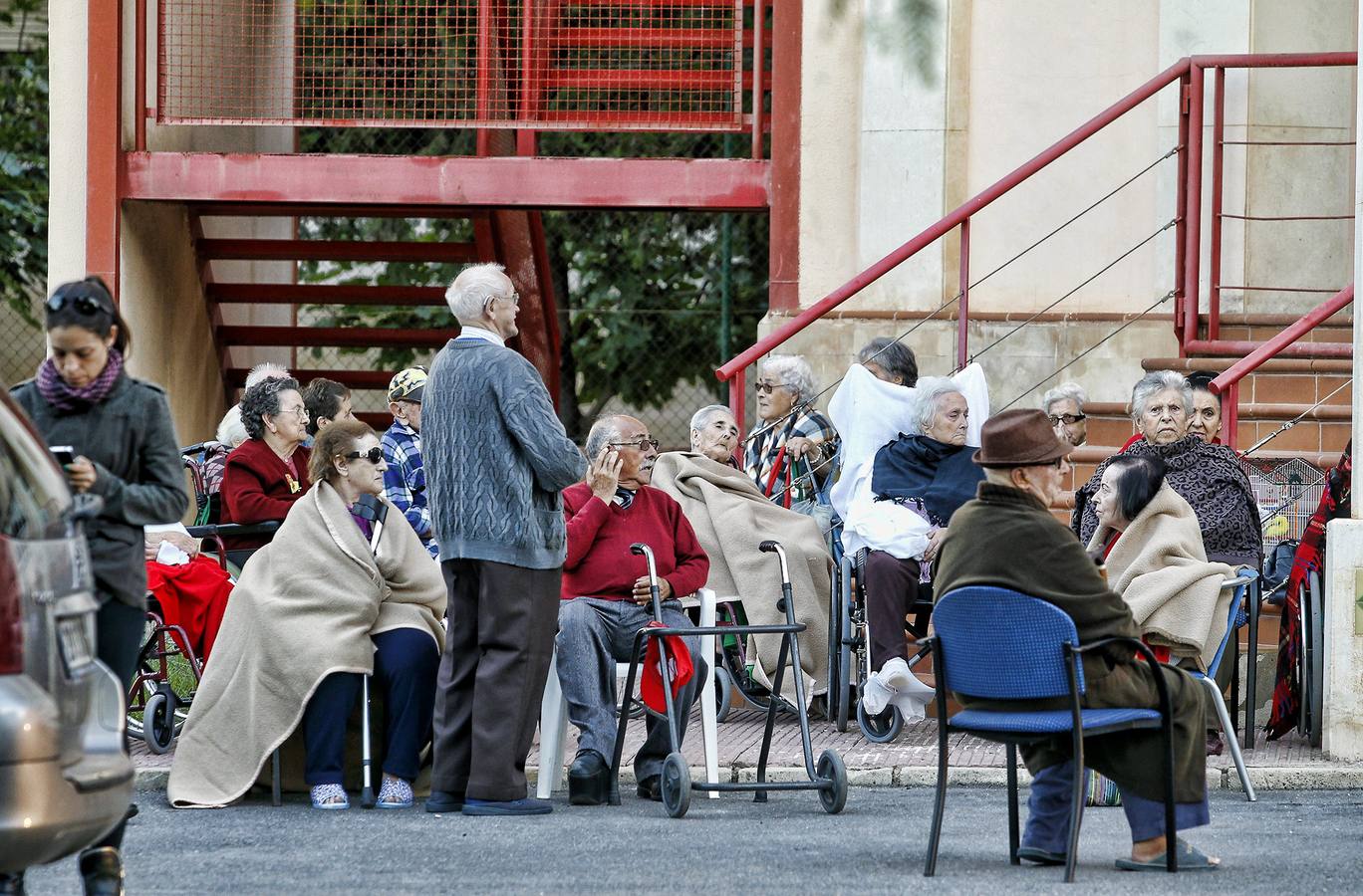 Desalojadas 150 personas de una residencia de ancianos por un incendio