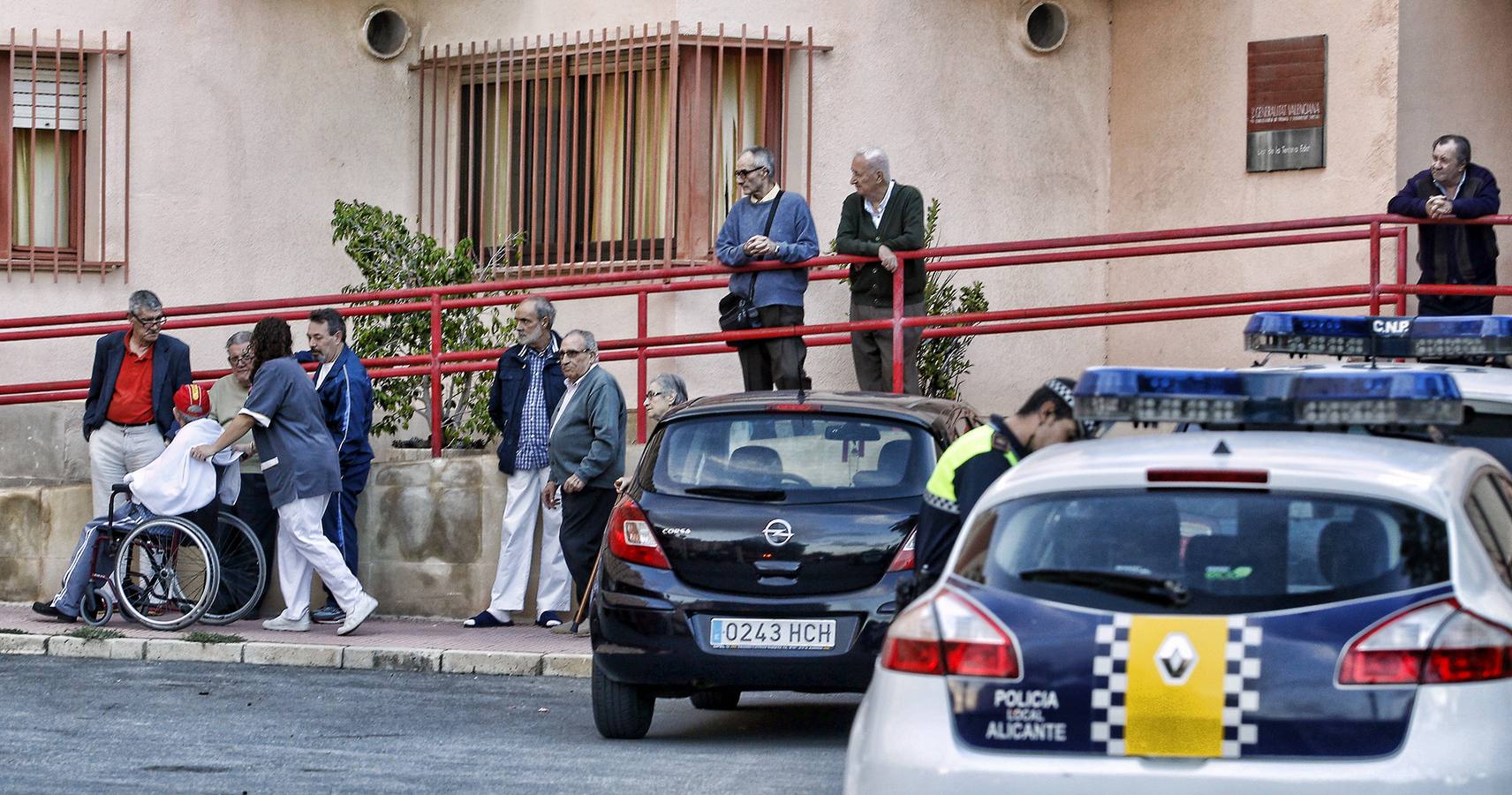 Desalojadas 150 personas de una residencia de ancianos por un incendio