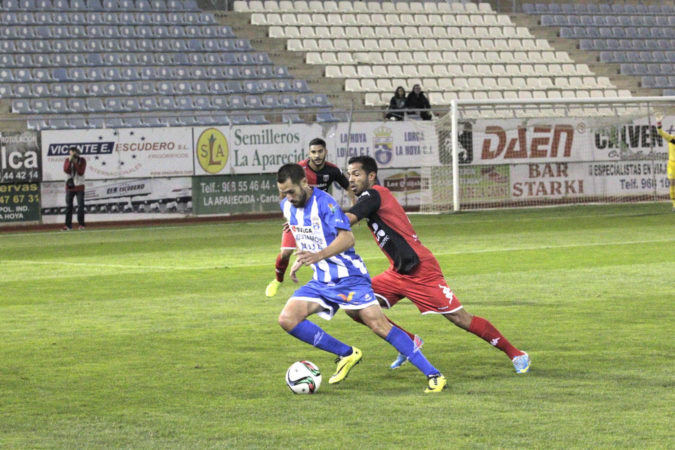 Imágenes del partido La Hoya Lorca-Mérida