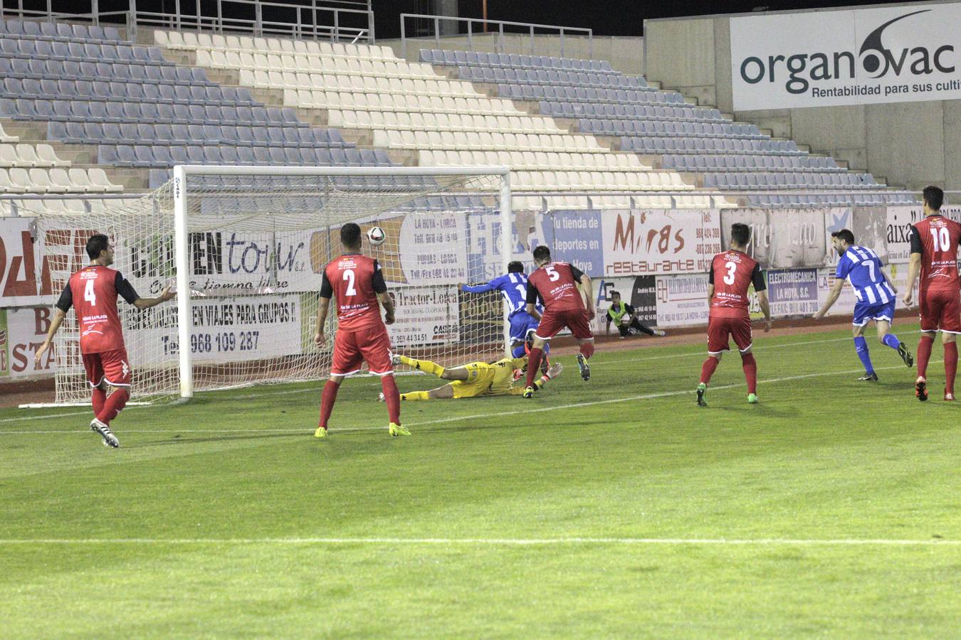 Imágenes del partido La Hoya Lorca-Mérida