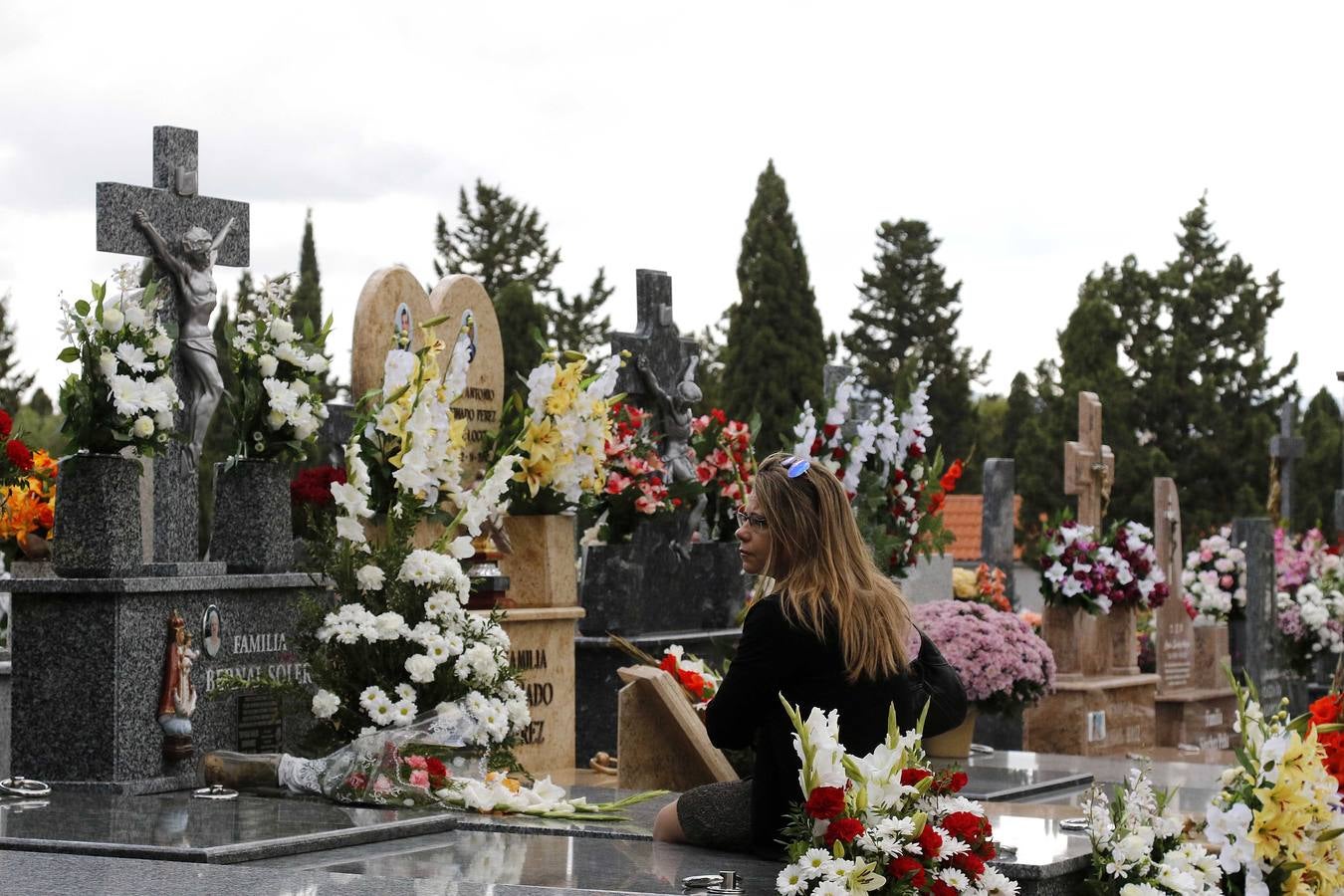 La Región recuerda a sus difuntos