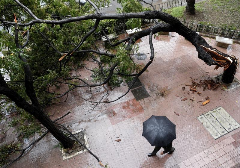 Temporal de viento y lluvia en la Comunitat