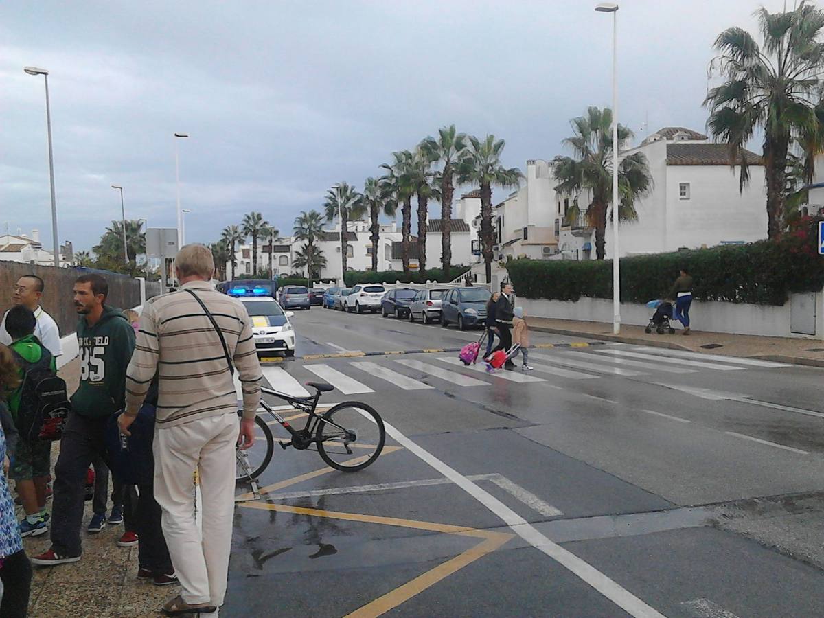 El CEIP Playas de Orihuela y la Rambla Salada de Albatera totalmente inundados