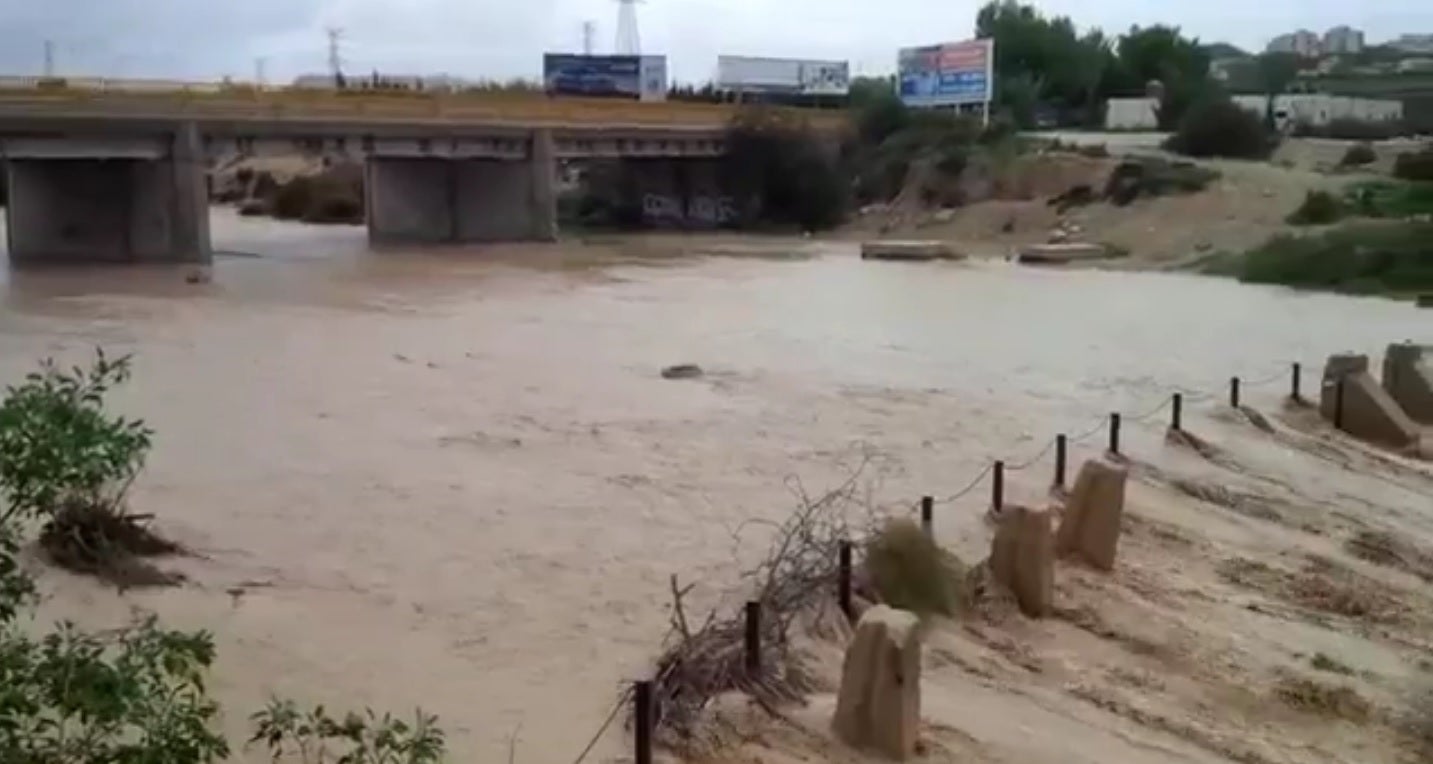 Temporal de viento y lluvia en la Comunitat