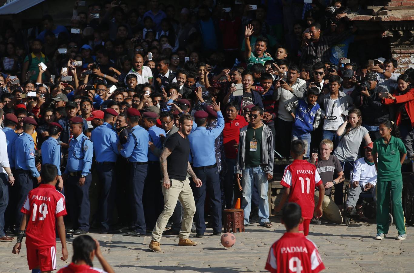 Beckham y su fútbol solidario