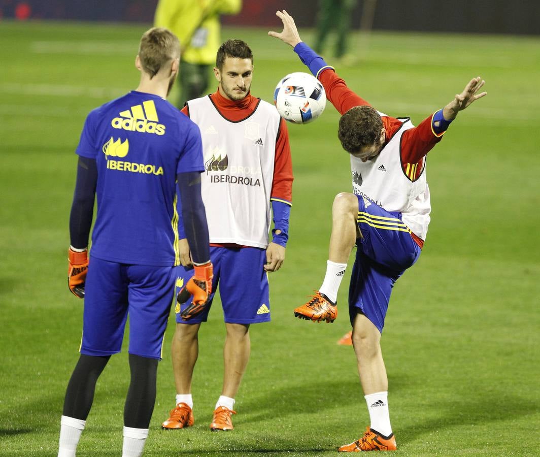 Entrenamiento de la selección española en el Rico Pérez