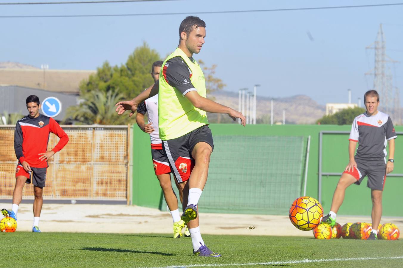 El Elche vuelve a los entrenamientos