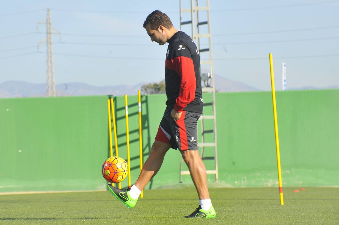 El Elche vuelve a los entrenamientos