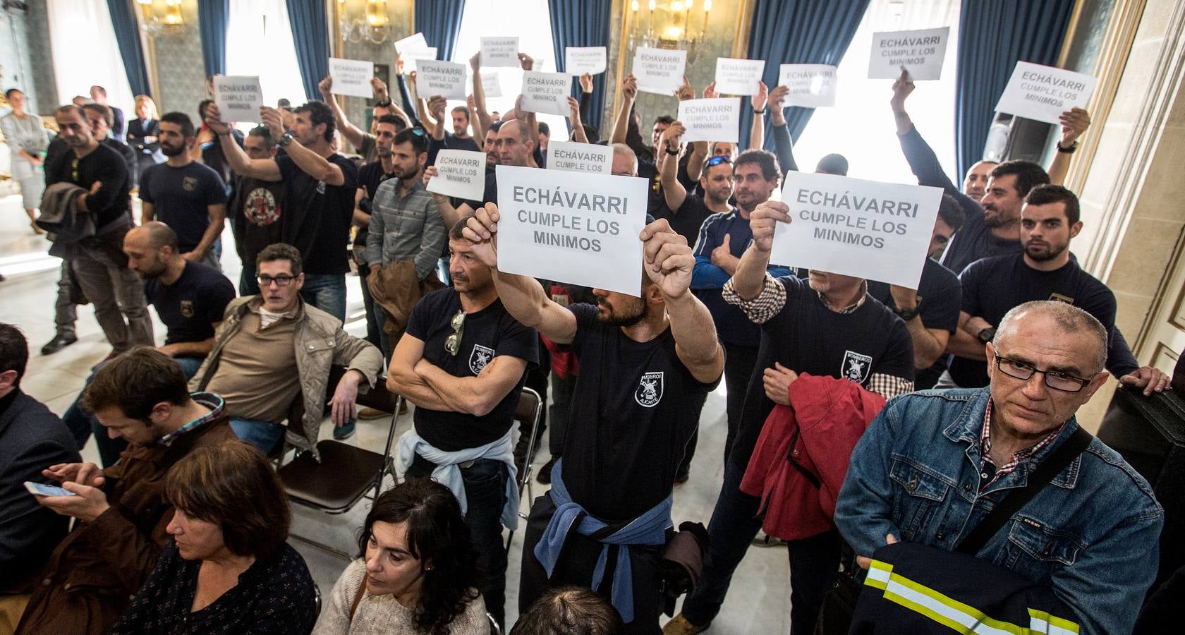 Los bomberos de Aliacnte preden el Pleno