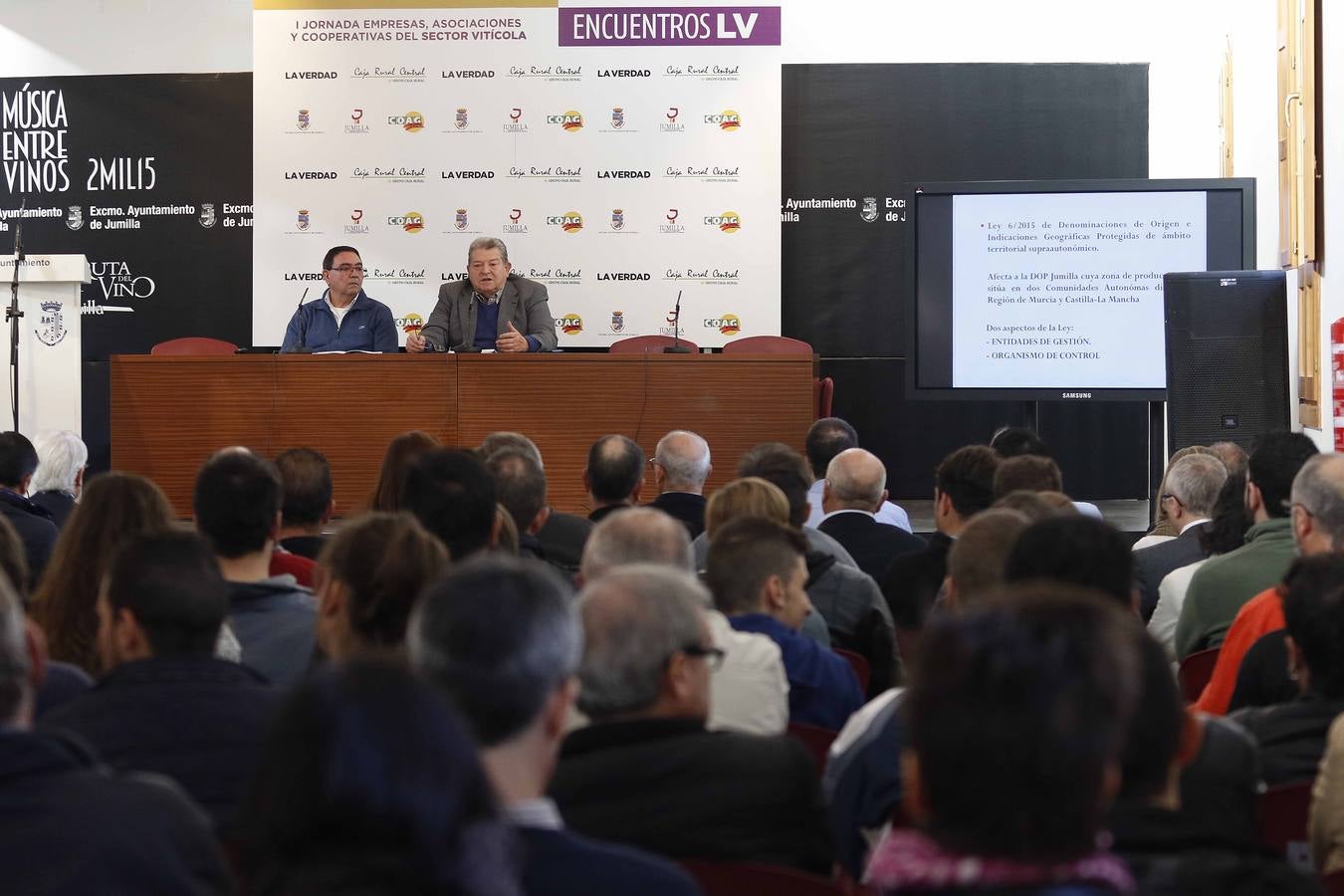 Jumilla analiza los retos del sector vinícola