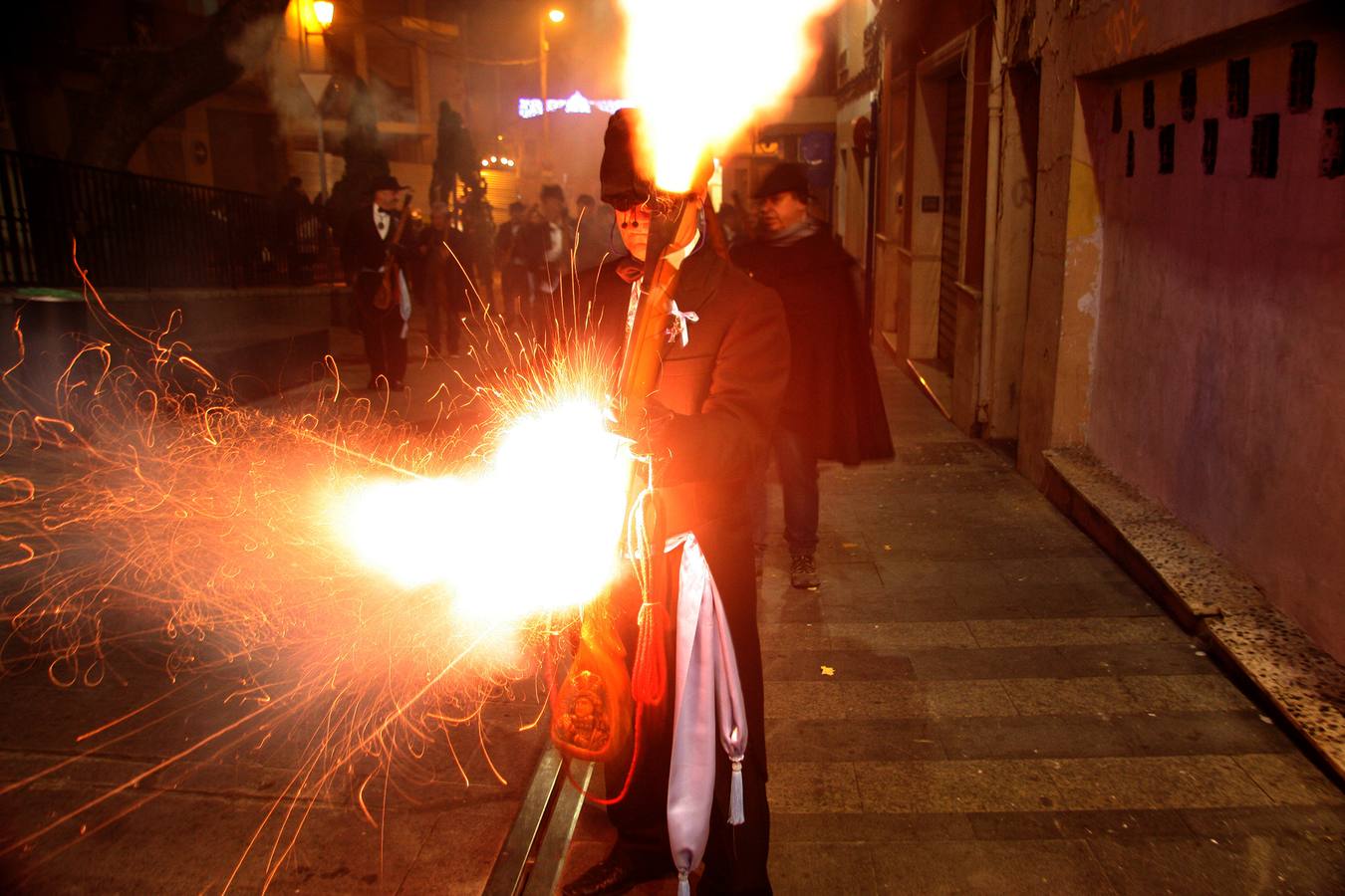 La Patrona de los yeclanos llena de fervor la ciudad