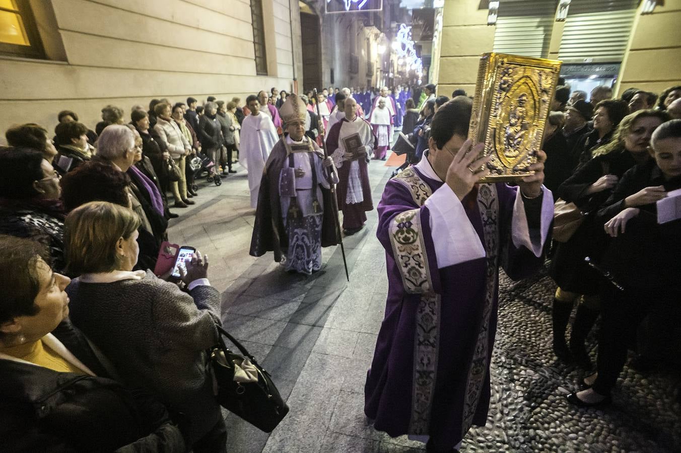 El Obispo inicia el Año Jubilar de la Catedral con la apertura de las puertas