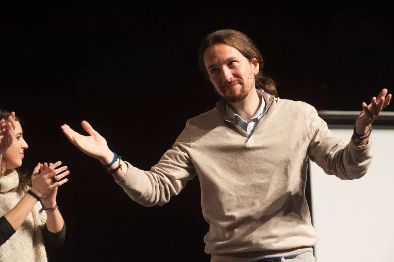 Pablo Iglesias contesta a las preguntas de 50 ciudadanos