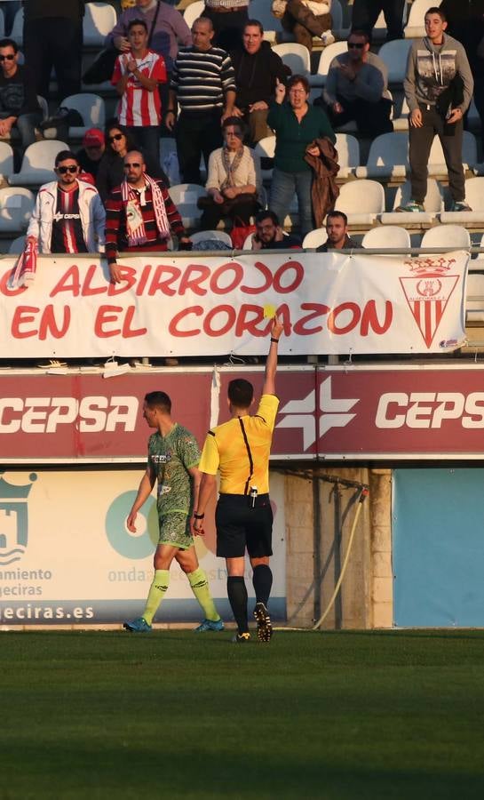 La Hoya se deja 3 puntos en Algeciras (2-1)