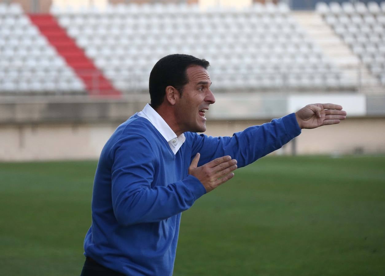 La Hoya se deja 3 puntos en Algeciras (2-1)