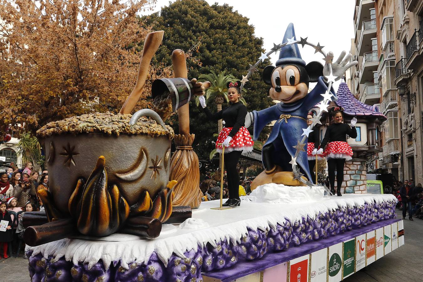 Magia e ilusión en el desfile de Navidad