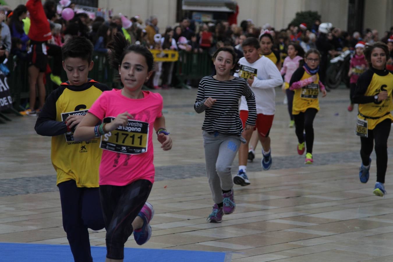 Alevines e infantiles a la carrera en Cartagena