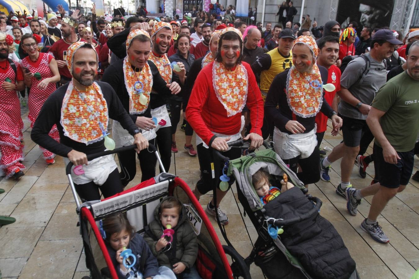 Primeros metros de la San Silvestre de Cartagena 2015