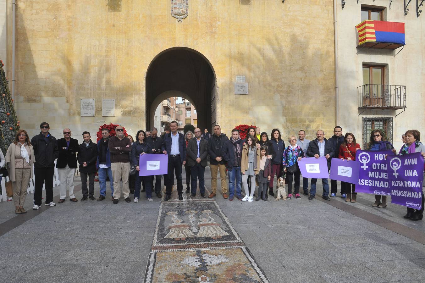 Repulsa generalizada contra el crimen machista de Torrevieja