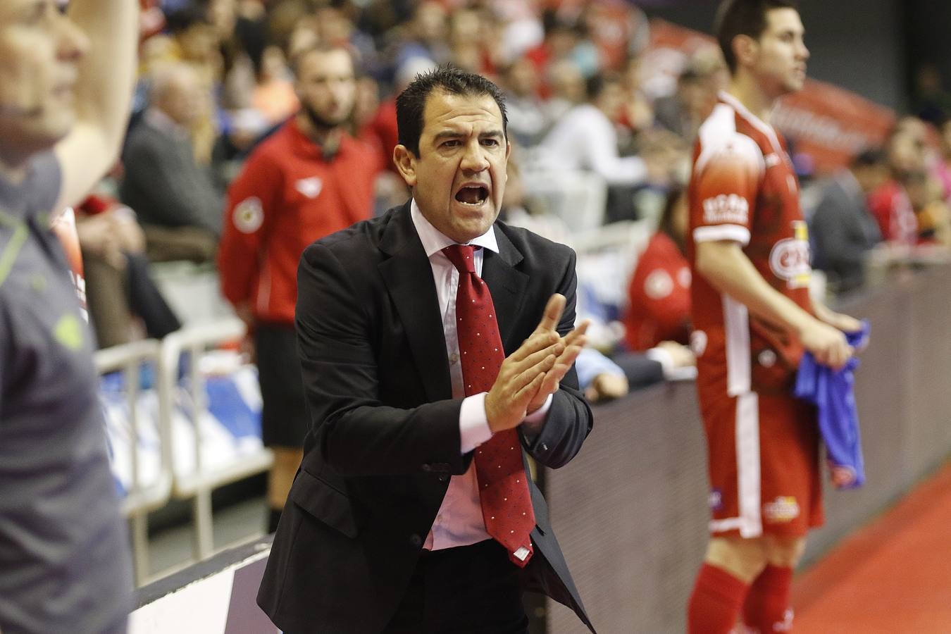 ElPozo se impone al Jaén y se afianza en el tercer puesto (3-1)