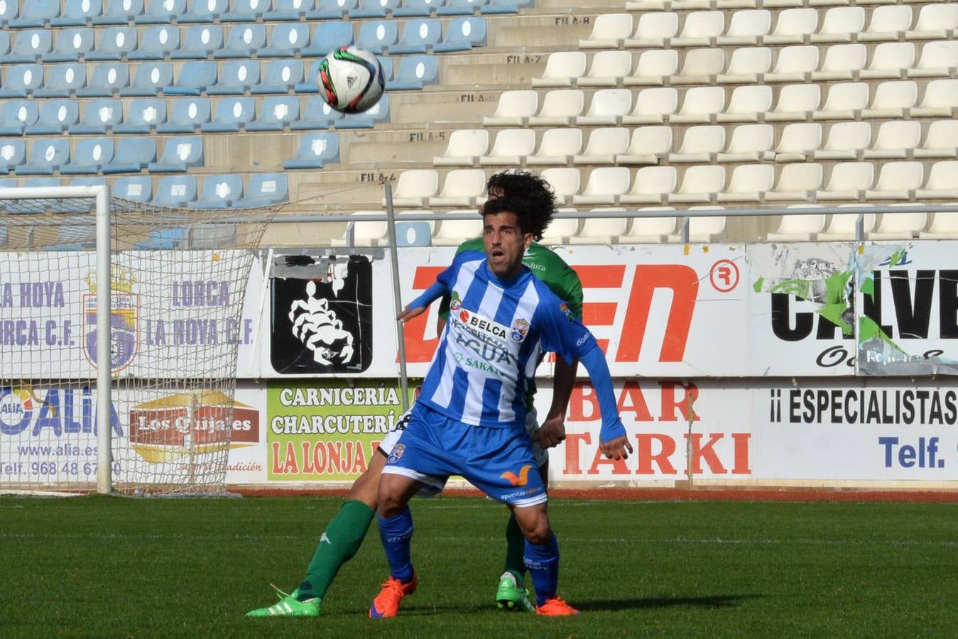 Batacazo de La Hoya ante el Villanovense (0-5)