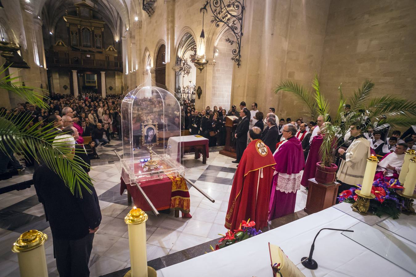 Visita histórica de la Santa Faz a Orihuela