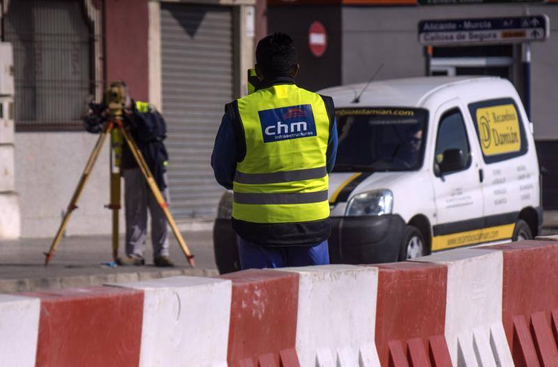 La construcción de una nueva rotonda mejorará la seguridad vial de la CV-900