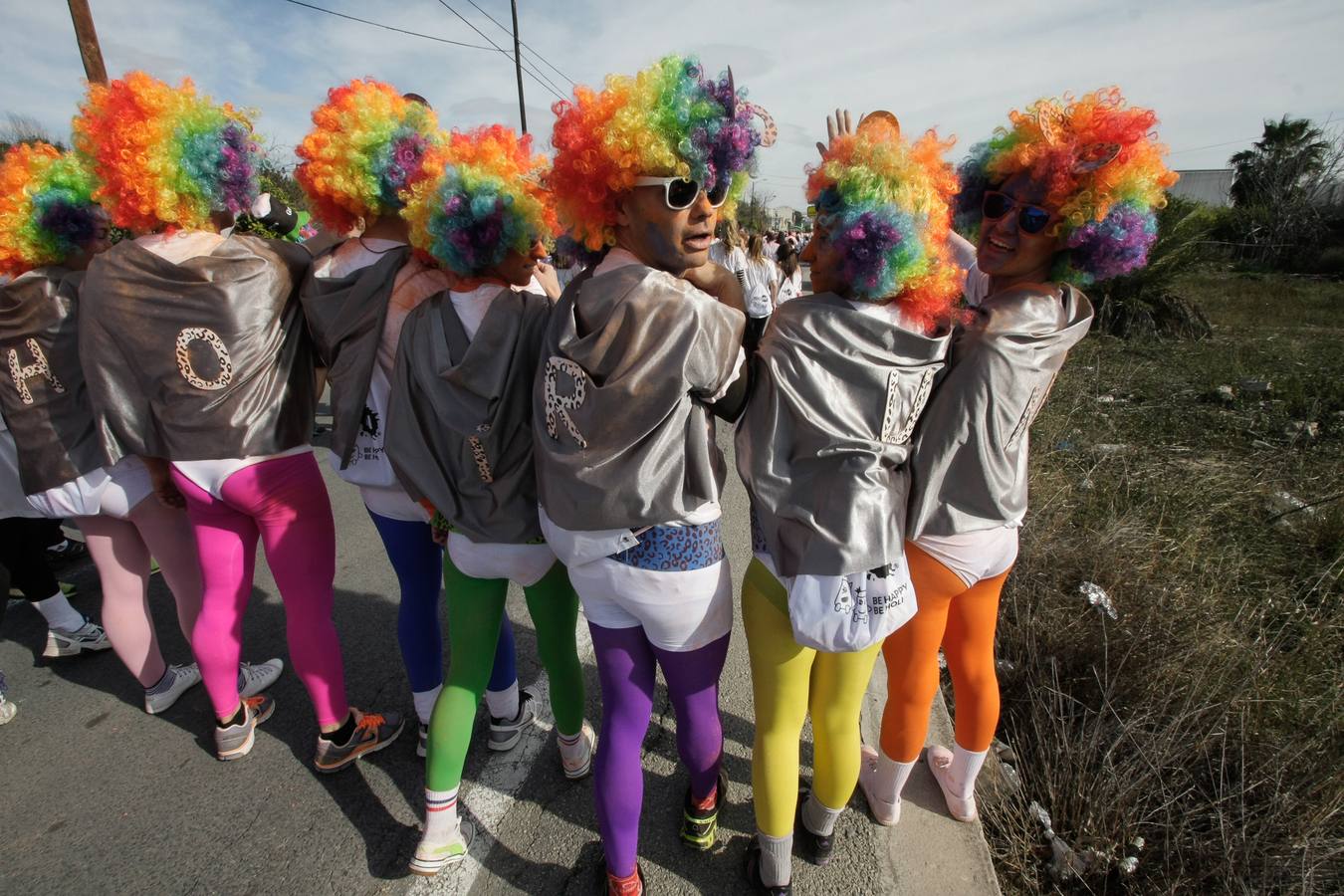 La &#039;Holi Run&#039; llena las calles de color