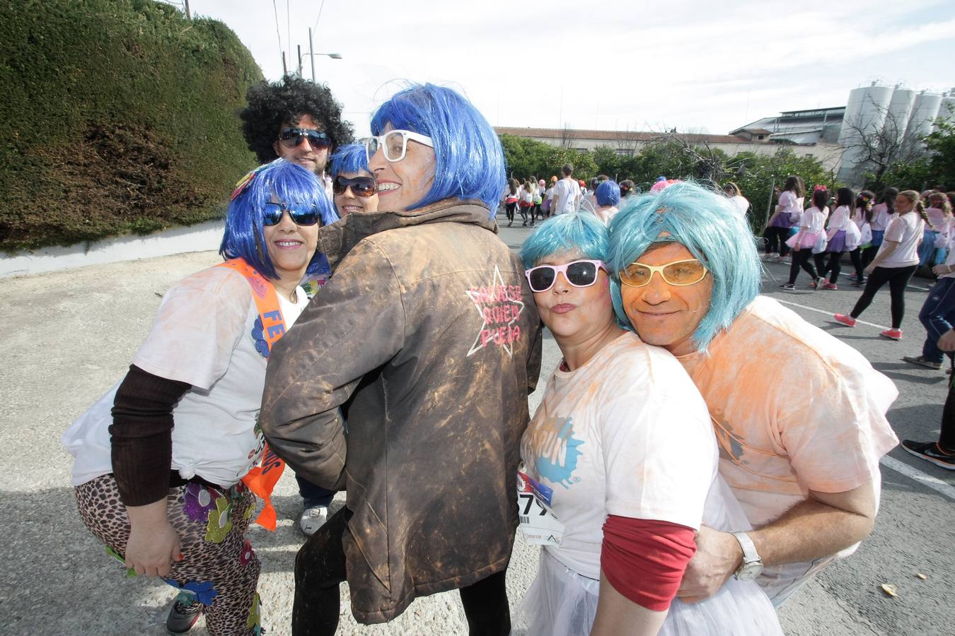 La &#039;Holi Run&#039; llena las calles de color