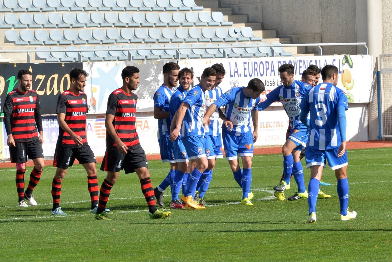 Las imágenes de la goleada de La Hoya al Melilla (6-1)