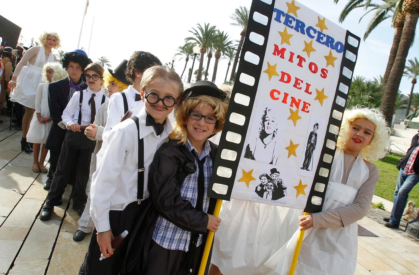 Mucha ilusión en el desfile infantil de Cartagena