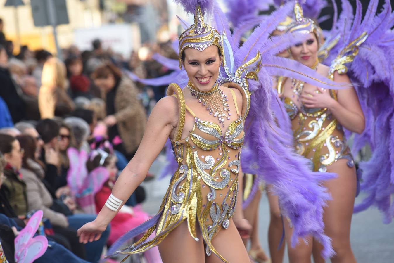 Desenfreno carnavalero en Beniaján