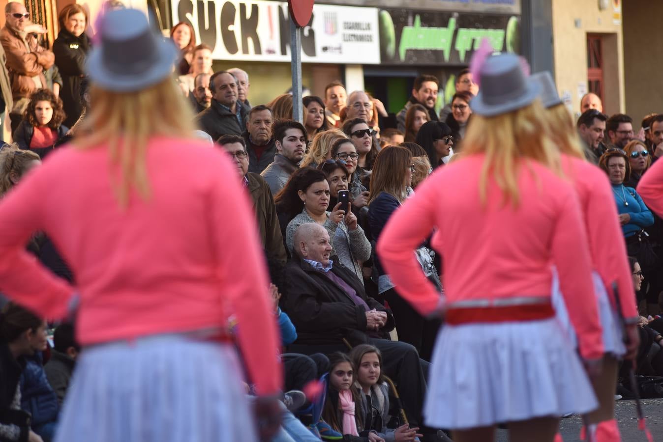 Desenfreno carnavalero en Beniaján