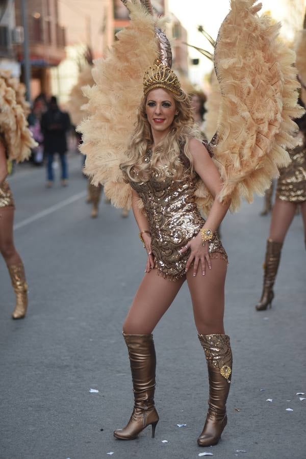 Desenfreno carnavalero en Beniaján