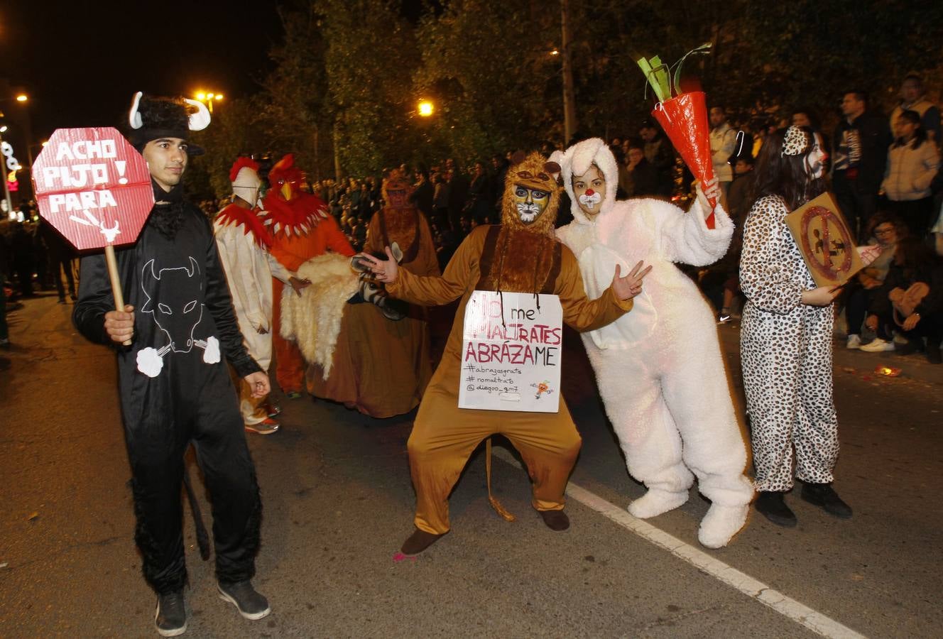 El Carnaval gana al frío de calle en Cartagena