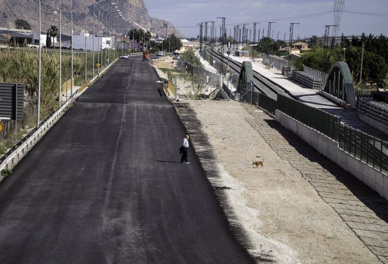 El PSOE de Orihuela pide la mejora de las calles afectadas por el AVE