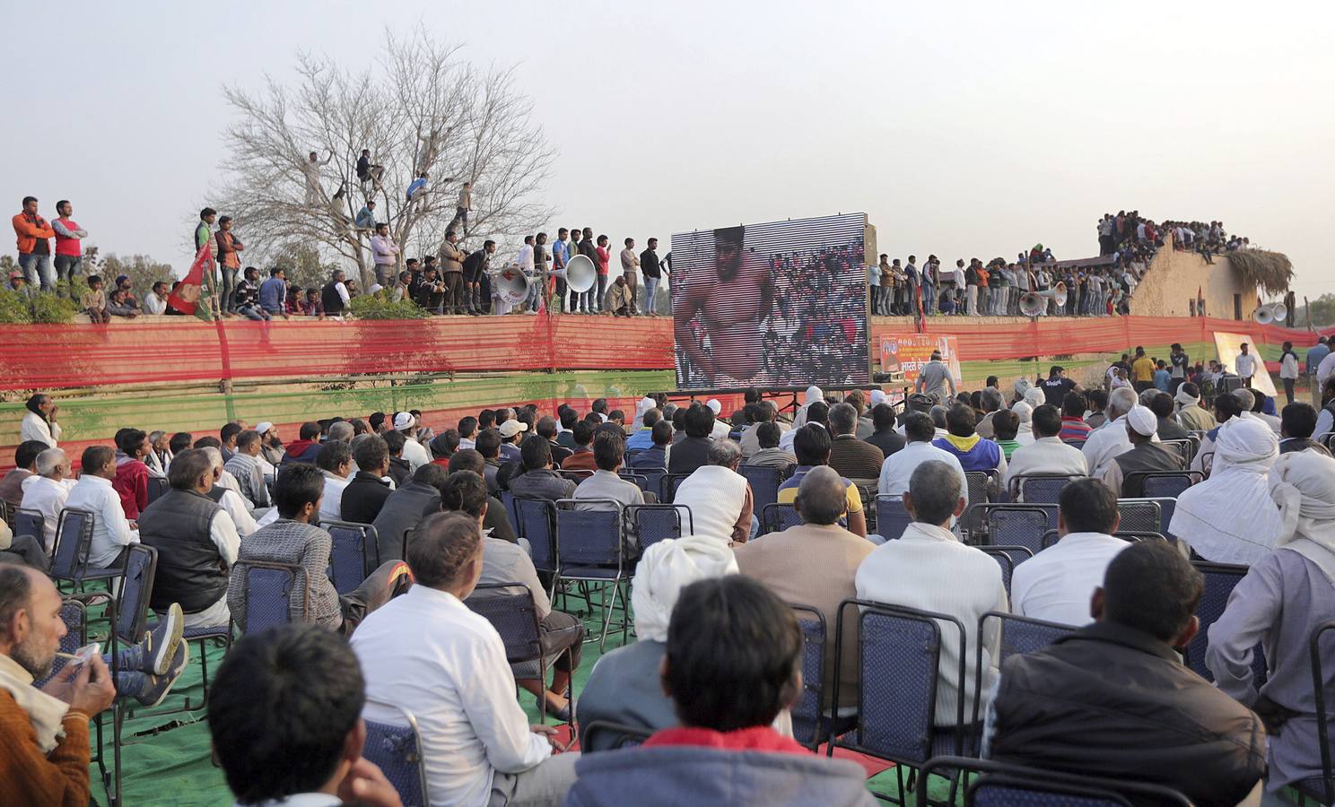 Lucha sobre la arena
