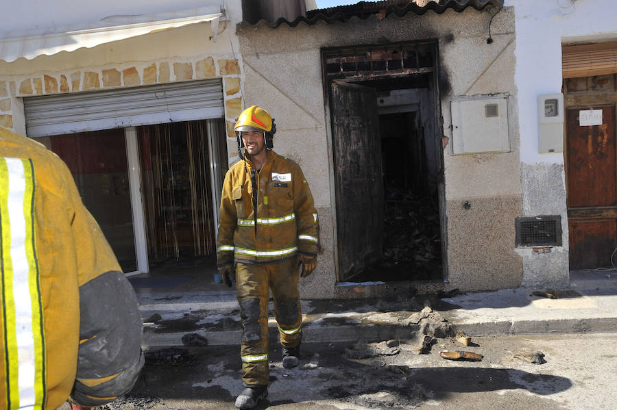 Incendio en un taller de calzado en Elche