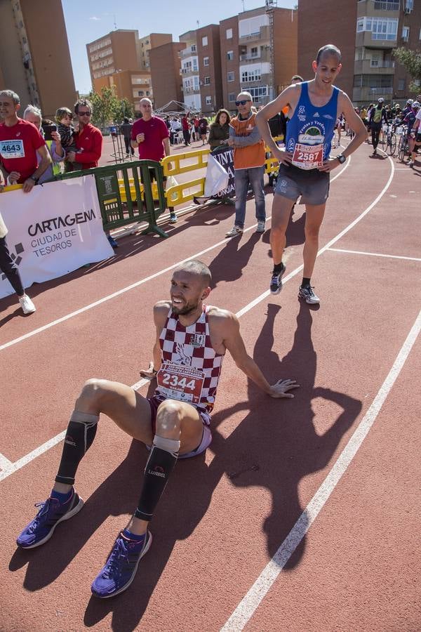 Alberto González se impone en la Media Maratón de Cartagena