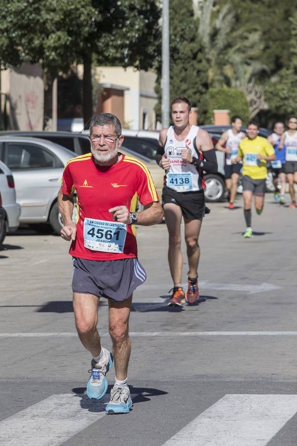 Alberto González se impone en la Media Maratón de Cartagena