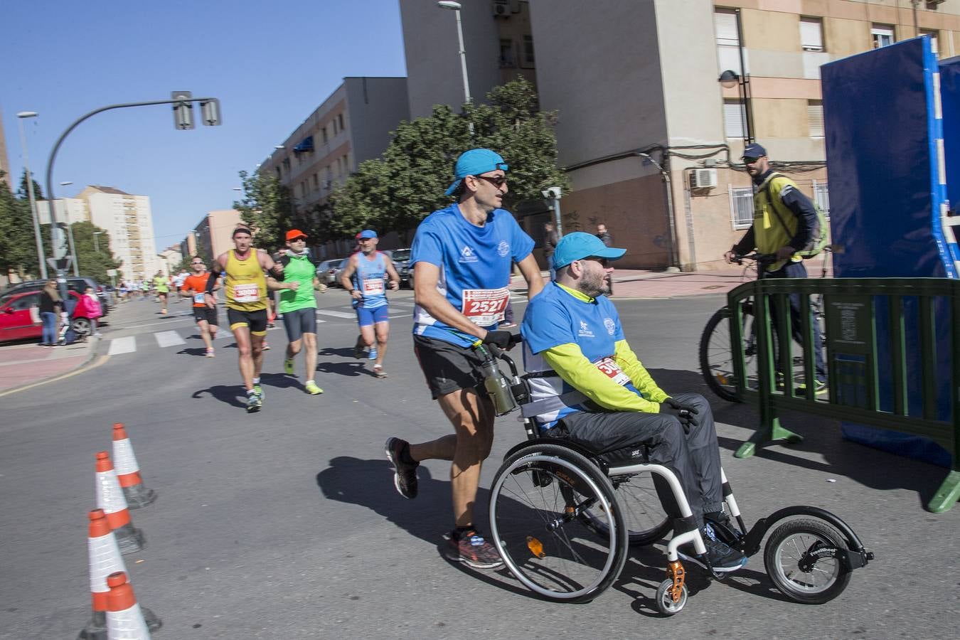 Alberto González se impone en la Media Maratón de Cartagena